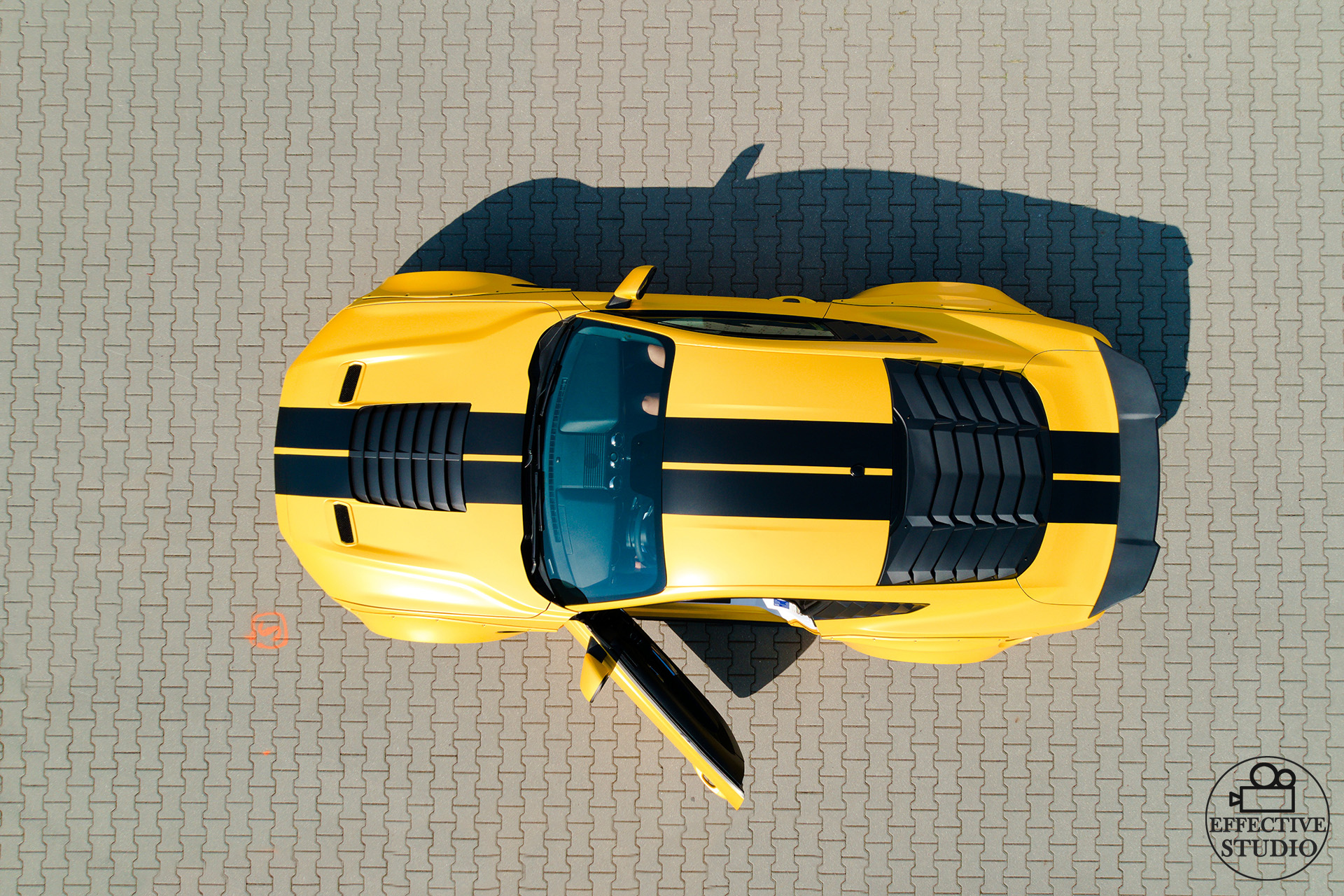 Ford Mustang ReZigiusz dron